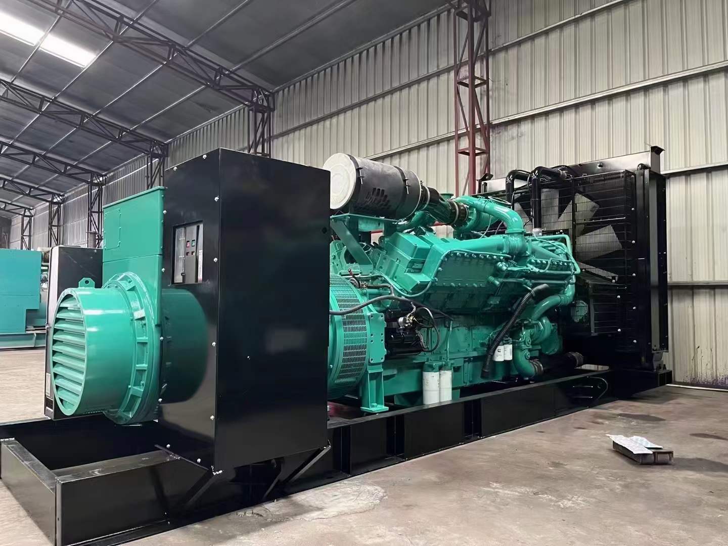 百色如何降低 800kW 柴油发电机输出电流的波动？